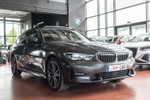 BMW Serie 3 Touring 318dA Sport Line · Connectivity & Travel Packs 150cv Aut  ocasión