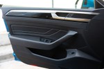 VOLKSWAGEN Arteon SB 2.0TDi R-Line · Light / Visibility & NCAP Packs 150cv Aut DSG-7  outlet