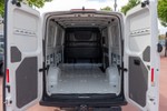 VOLKSWAGEN Crafter Furgon 35BM L3H2 2.0TDI 140cv  ocasión