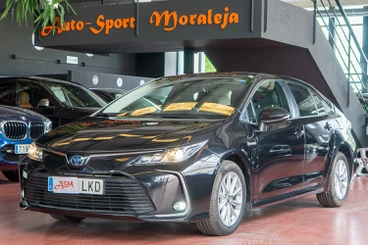 TOYOTA Corolla Sedan de ocasión