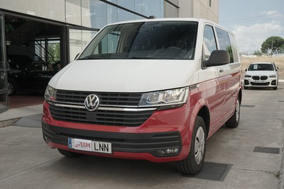 VOLKSWAGEN Transporter