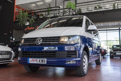 VOLKSWAGEN Caravelle