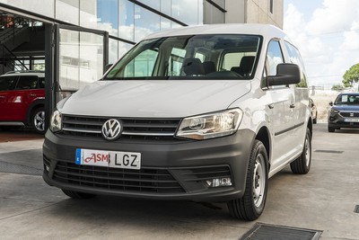 VOLKSWAGEN Caddy