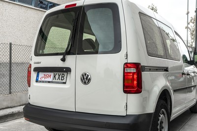 VOLKSWAGEN Caddy