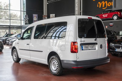 VOLKSWAGEN Caddy