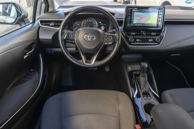 TOYOTA Corolla Sedan