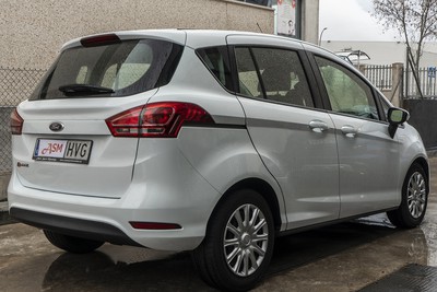 FORD BMAX