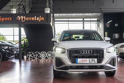 AUDI Q2