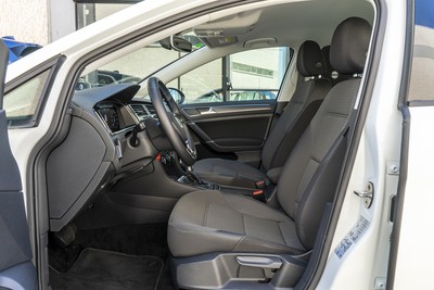 VOLKSWAGEN e-Golf