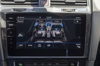 VOLKSWAGEN e-Golf