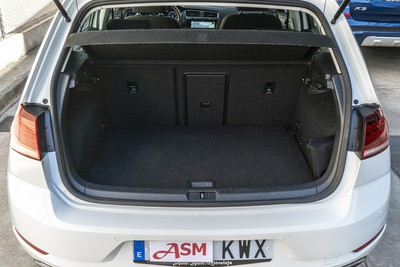 VOLKSWAGEN e-Golf