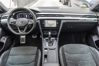 VOLKSWAGEN Arteon