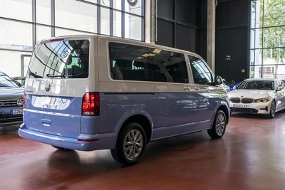 VOLKSWAGEN Caravelle