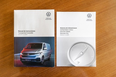 VOLKSWAGEN Caravelle