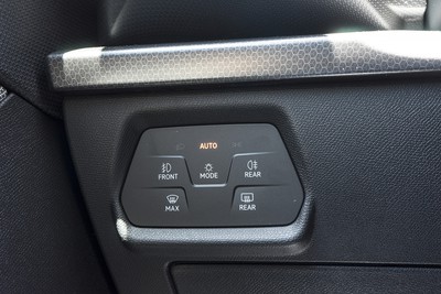 SEAT León