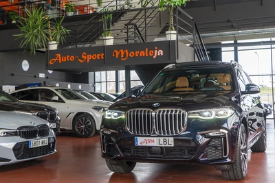 BMW X7