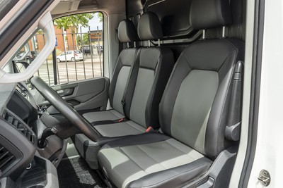 VOLKSWAGEN Crafter
