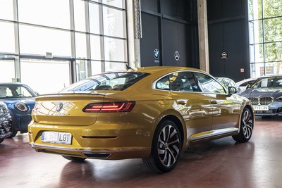 VOLKSWAGEN Arteon