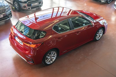 LEXUS CT