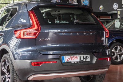 VOLVO XC40