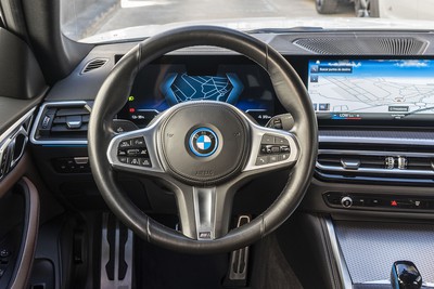 BMW I4