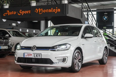 VOLKSWAGEN e-Golf
