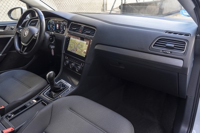 VOLKSWAGEN e-Golf