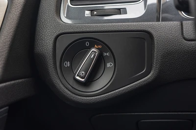 VOLKSWAGEN e-Golf