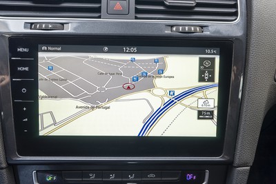 VOLKSWAGEN e-Golf