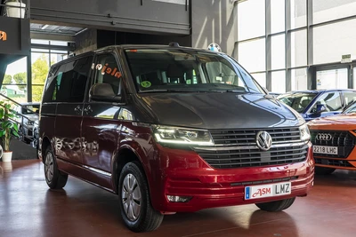 VOLKSWAGEN Caravelle