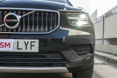 VOLVO XC40