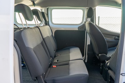 NISSAN NV 200