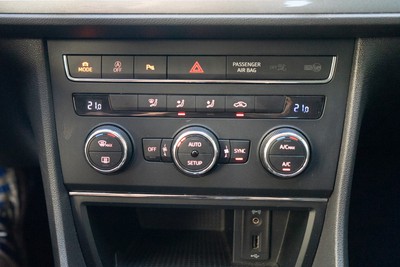 SEAT León
