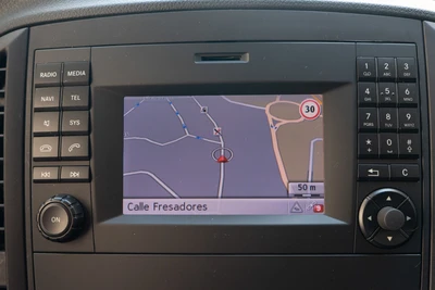 MERCEDES-BENZ Vito