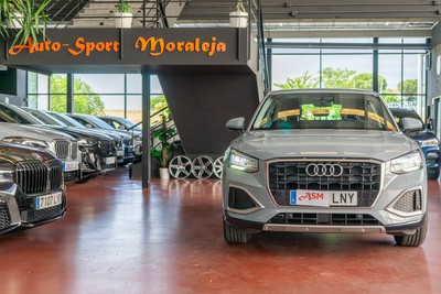 AUDI Q2