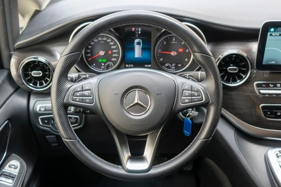 MERCEDES-BENZ Clase V