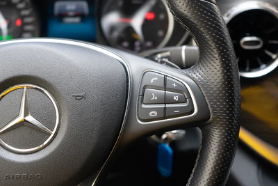 MERCEDES-BENZ Clase V