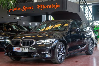 BMW Serie 3 330i xDrive Touring 245cv Sport ocasión