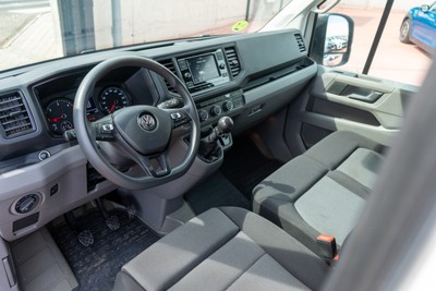 VOLKSWAGEN Crafter