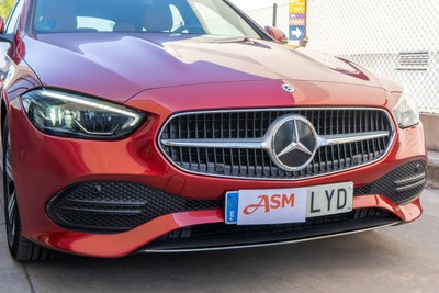 MERCEDES-BENZ Clase C