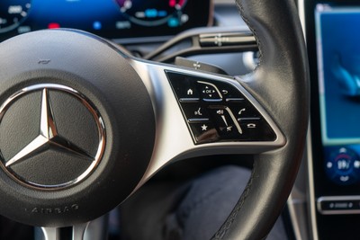 MERCEDES-BENZ Clase C