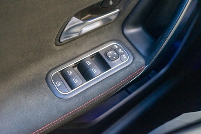 MERCEDES-BENZ Clase A