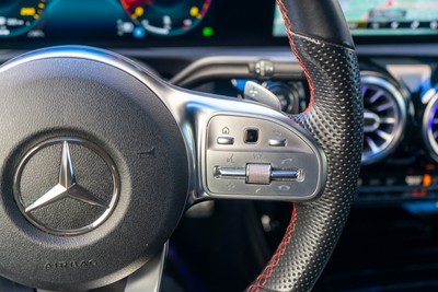 MERCEDES-BENZ Clase A