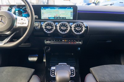 MERCEDES-BENZ Clase A