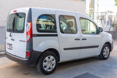 RENAULT Kangoo Combi