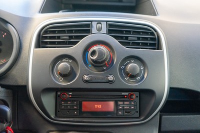 RENAULT Kangoo Combi