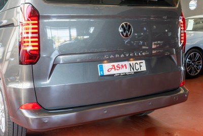VOLKSWAGEN Caravelle