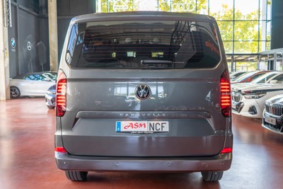 VOLKSWAGEN Caravelle