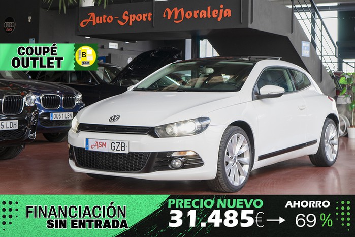 VOLKSWAGEN Scirocco 2.0TDi Premium Pack 140cv Aut DSG outlet