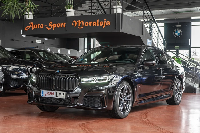 BMW Serie 7 740d xDrive 340cv Pack M ocasión